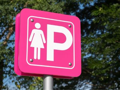 parcheggio-rosa